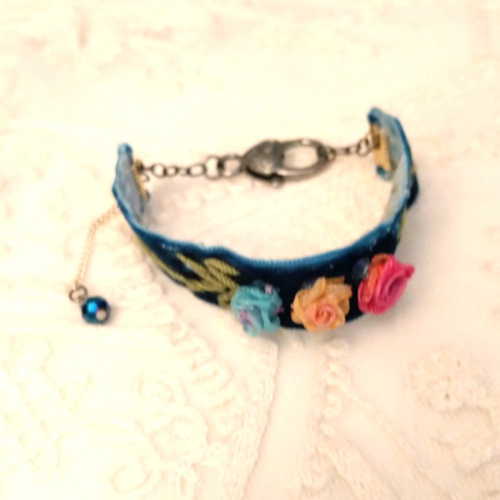 Velvet Ribbon Bracelet